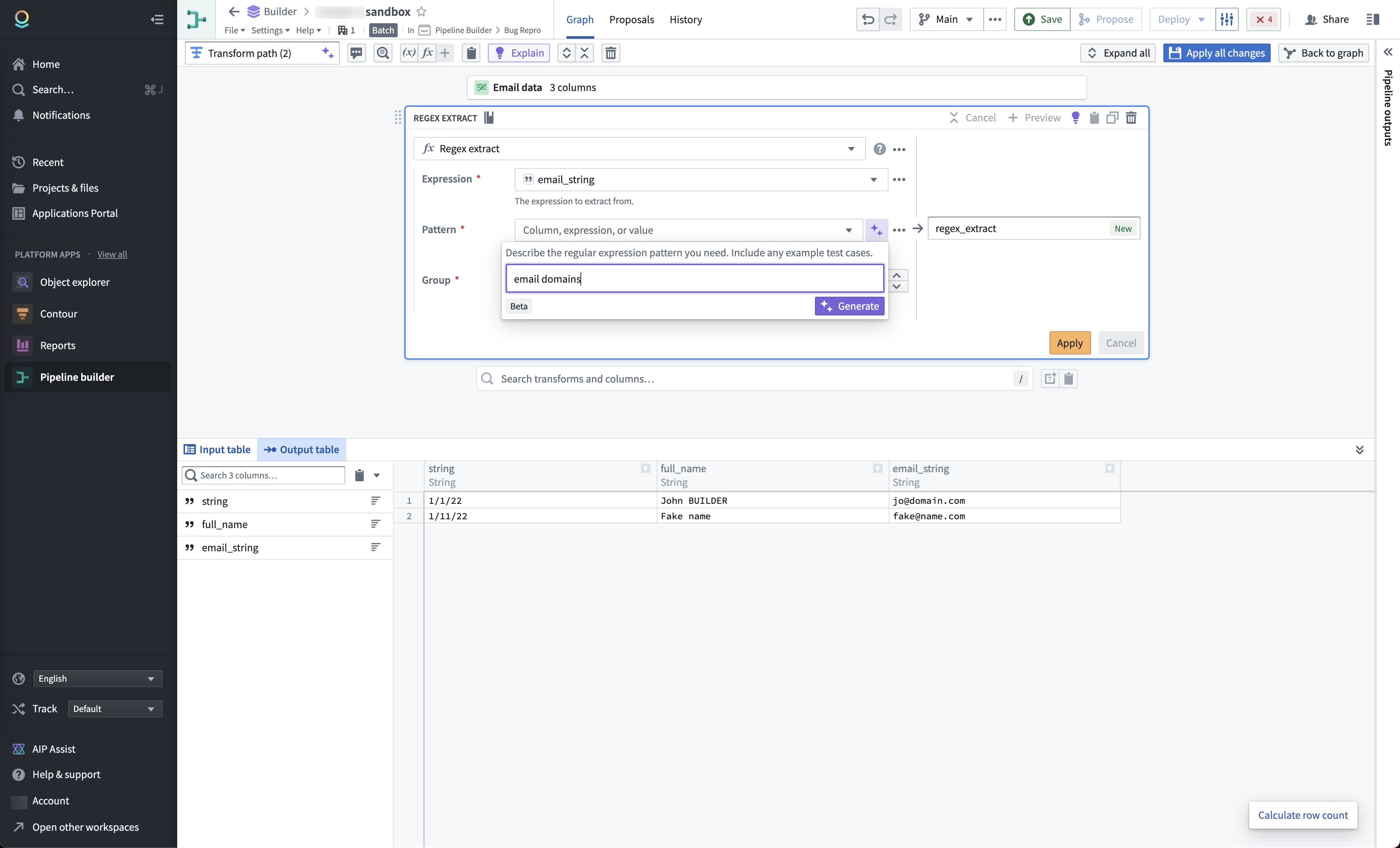 在 Pipeline Builder 中使用 Regex Helper 功能生成用于搜索电子邮件域名的正则表达式。